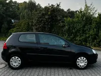 Gebraucht VW Golf V 75 PS (55 kW) 2004 Schwarz Kleinwagen