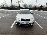 Gebraucht Skoda Superb 116 PS (85 kW) 2005 Silber Limousine