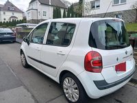 Second-hand Renault Modus 75 CP (55 kW) 2012 Alb Monovolum