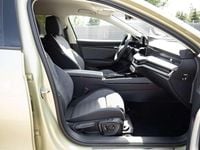 Neu Skoda Superb Selection 150 PS (110 kW) 2025 Ice teabeige Kombi