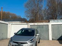 Gebraucht Hyundai i30 99 PS (72 kW) 2015 Grau Kombi