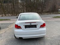 Gebraucht BMW 118 143 PS (105 kW) 2011 Weiß Kleinwagen