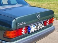 Gebraucht Mercedes 190 122 PS (89 kW) 1989 Grün Limousine