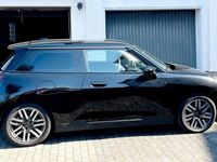 Gebraucht Mini Cooper 135 kW (184 PS) 2025 Schwarz Kleinwagen