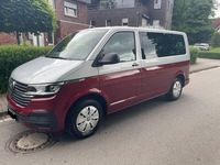 Usado VW Multivan 150 HP (110 kW) 2021 Vermelho Monovolume