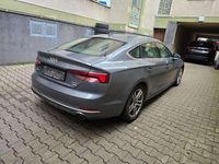 Gebraucht Audi A5 Sport 190 PS (139 kW) 2018 Monsungrau metallic Kleinwagen