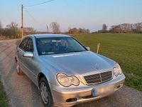 Gebraucht Mercedes C180 128 PS (94 kW) 2001 Silber Limousine