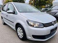 Gebraucht VW Touran Trendline 105 PS (77 kW) 2011 Silbergrau Van / Kleinbus