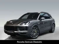 Używany Porsche Cayenne 470 KM (345 kW) 2024 Szary SUV