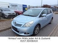 Gebraucht Toyota Verso Executive 177 PS (130 kW) 2011 Blau Van / Kleinbus