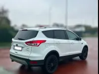 Gebraucht Ford Kuga Trend 120 PS (88 kW) 2016 Weiß SUV