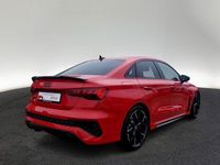Gebraucht Audi RS3 Ambiente 400 PS (294 kW) 2023 Tangorot metallic Limousine