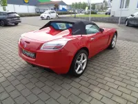 Second-hand Opel GT Basis 264 CP (194 kW) 2008 Roșu Cabrio