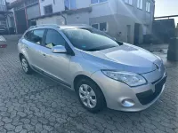 Gebraucht Renault Mégane Dynamique 106 PS (77 kW) 2012 Grau Limousine