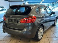 Gebraucht BMW 218 Advantage 140 PS (102 kW) 2019 Grau Kombi