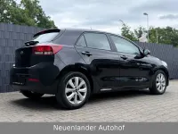 Gebraucht Kia Rio Vision 84 PS (61 kW) 2021 Schwarz Limousine