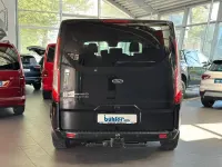 Gebraucht Ford Tourneo Titanium 131 PS (96 kW) 2022 Schwarz Kombi