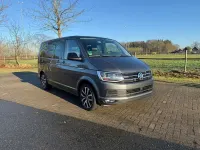 Gebraucht VW Multivan 204 PS (150 kW) 2017 Silber Van / Kleinbus