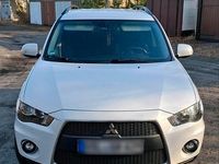 Gebraucht Mitsubishi Outlander 147 PS (108 kW) 2011 Weiß SUV