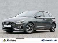 Gebraucht Hyundai i30 Select 120 PS (88 kW) 2022 Amazon grey / met Limousine