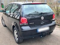 Gebraucht VW Polo 75 PS (55 kW) 2005 Schwarz Kleinwagen