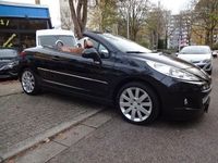 Gebraucht Peugeot 207 CC 120 PS (88 kW) 2013 Grau Cabrio