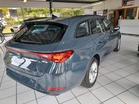 Neu Seat Leon Style 116 PS (85 kW) 2025 Blau Limousine