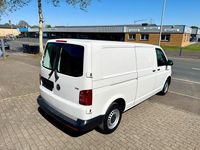 Second-hand VW Transporter 150 CP (110 kW) 2018 Alb Van