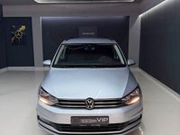 Gebraucht VW Touran 150 PS (110 kW) 2023 Silber Van / Kleinbus