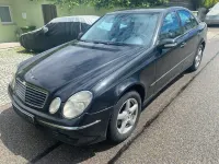 Gebraucht Mercedes E220 Elegance 150 PS (110 kW) 2003 Schwarz Limousine