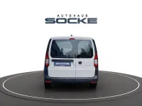 Gebraucht VW Caddy 122 PS (89 kW) 2021 Weiß Van / Kleinbus
