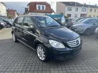 Gebraucht Mercedes B170 116 PS (85 kW) 2007 Kosmosschwarz  metalliclack Van / Kleinbus