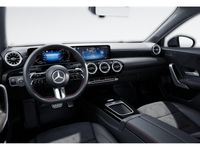 Gebraucht Mercedes A200 AMG 163 PS (119 kW) 2024 Grau Limousine