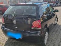 Gebraucht VW Polo 69 PS (50 kW) 2007 Schwarz Kleinwagen