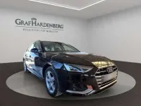 Gebraucht Audi A4 Advanced 163 PS (119 kW) 2022 Mythosschwarz metallic Kombi