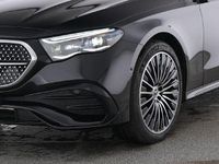 Gebraucht Mercedes E300 AMG line 313 PS (230 kW) 2024
