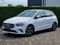 Gebraucht Mercedes B180 136 PS (100 kW) 2020 Polarweiss Kleinwagen