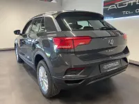 Gebraucht VW T-Roc Basis 116 PS (85 kW) 2021 Grau SUV