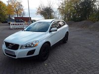 Gebraucht Volvo XC60 Summum 163 PS (119 kW) 2011 Weiß SUV