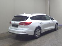 Usado Ford Focus Cool & Connect 101 HP (74 kW) 2019 Branco Sedan