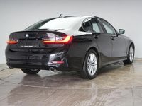Gebraucht BMW 320 Advantage 190 PS (139 kW) 2021 Schwarz Limousine