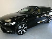 Gebraucht Volvo V60 Ultra 253 PS (186 kW) 2025 Onyx black metallic (schwarz) Kombi