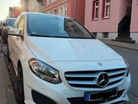 Gebraucht Mercedes B180 109 PS (80 kW) 2016 Weiß Van / Kleinbus