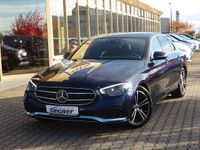 Gebraucht Mercedes E220 Avantgarde 200 PS (147 kW) 2024 Blau Limousine