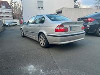 Gebraucht BMW 330 204 PS (150 kW) 2004 Grau Limousine