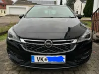 Używany Opel Astra 150 KM (110 kW) 2017 Czarny Sedan/Limuzyna