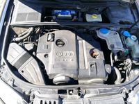 gebraucht Audi A4 1,9TDi Avant Schwarz