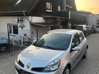 Gebraucht Renault Clio III 75 PS (55 kW) 2008 Silber Limousine