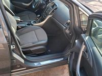Gebraucht Opel Astra 140 PS (102 kW) 2012 Schwarz Kombi