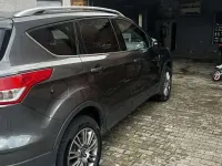 Gebraucht Ford Kuga Titanium 140 PS (102 kW) 2014 Grau SUV